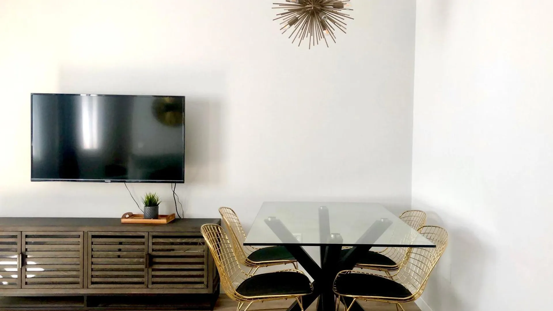 Apartment Suites La Merced Malaga